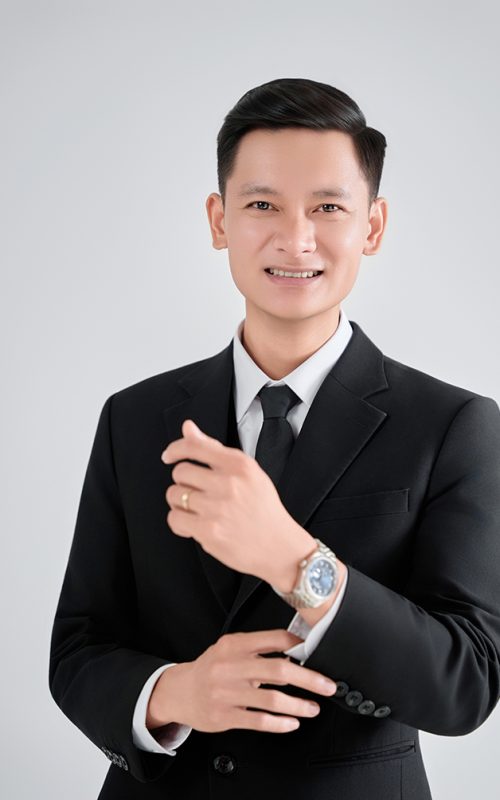 HLE06976